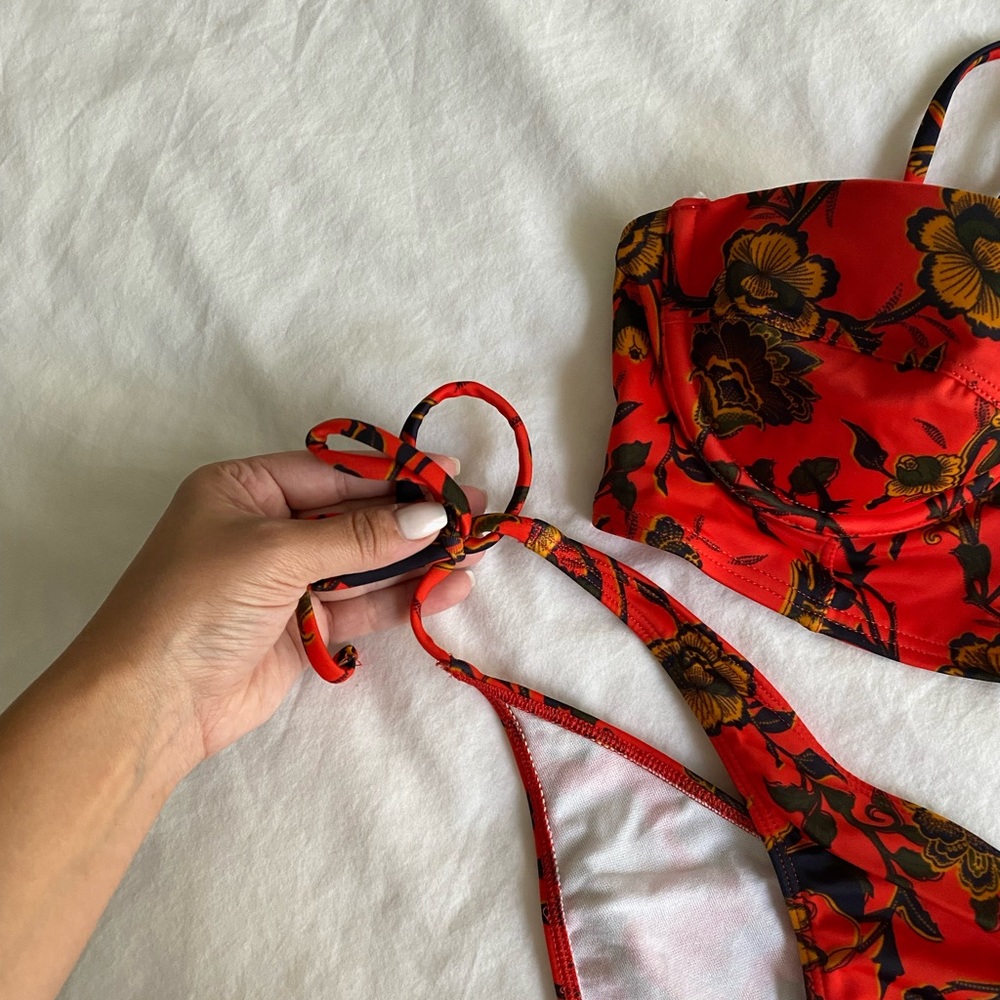 UK brand Orange Bikini set - Picture 6 of 6